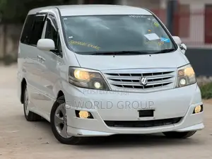Toyota Alphard 2.4 Petrol FWD 2006 White