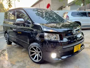 Toyota Noah 2008 Black