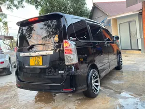 Toyota Noah 2008 Black