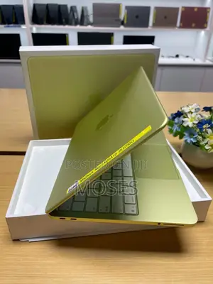 New Laptop Apple MacBook Neo 2026 8GB Intel Core i5 SSD 256GB