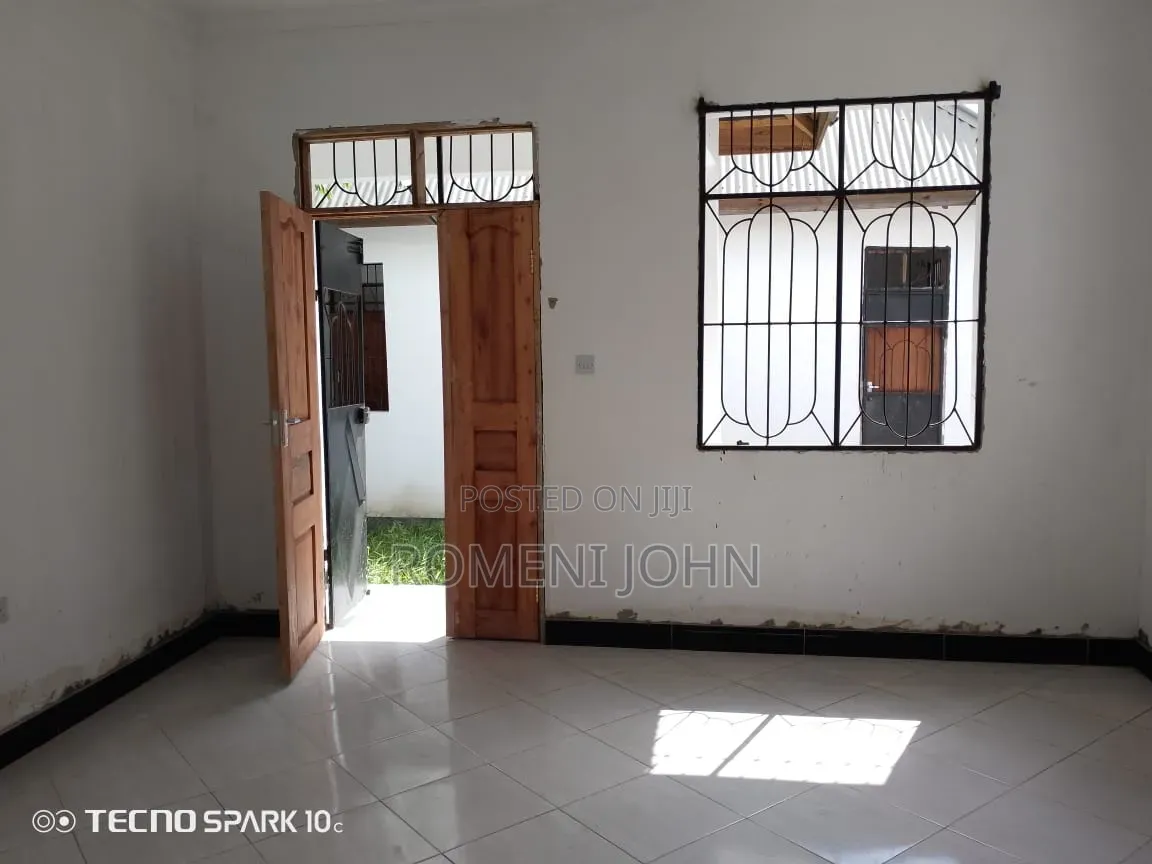3bdrm Apartment in Tanzania Daresalaam., Ilala for rent