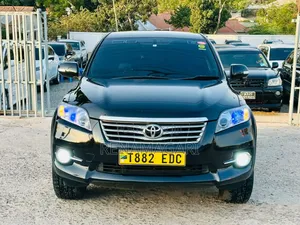 Toyota Vanguard 2012 Black