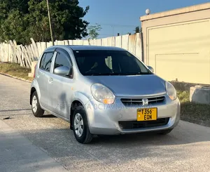 Toyota Passo 2012 Blue
