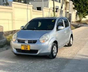 Toyota Passo 2012 Blue