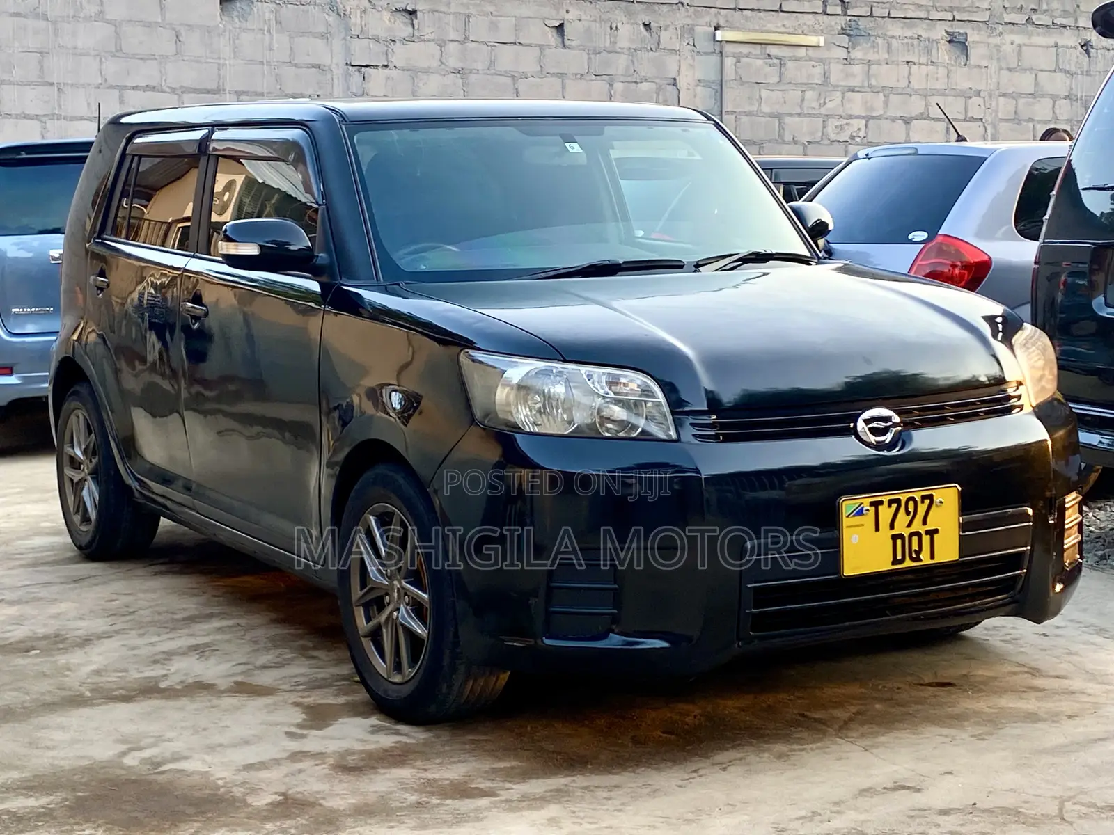 Toyota Corolla Rumion Hatchback 1.5 FWD 2007 Black