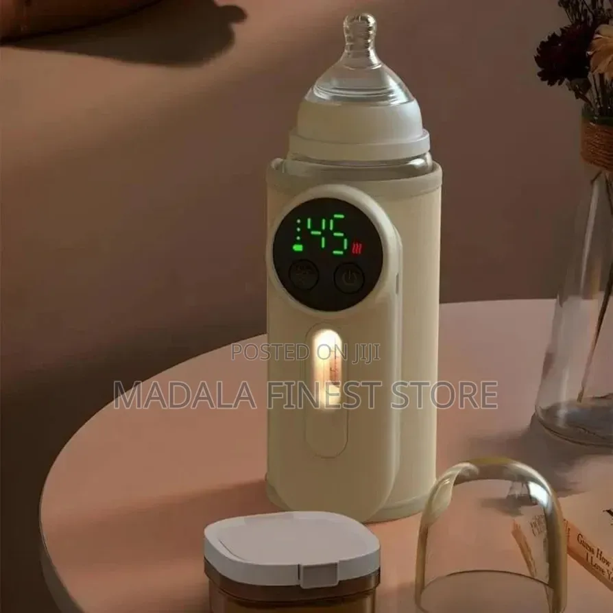 Portable Bottle for Wormed Baby Milk