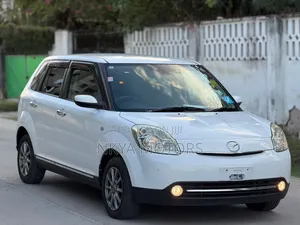 Mazda Verisa 2012 White