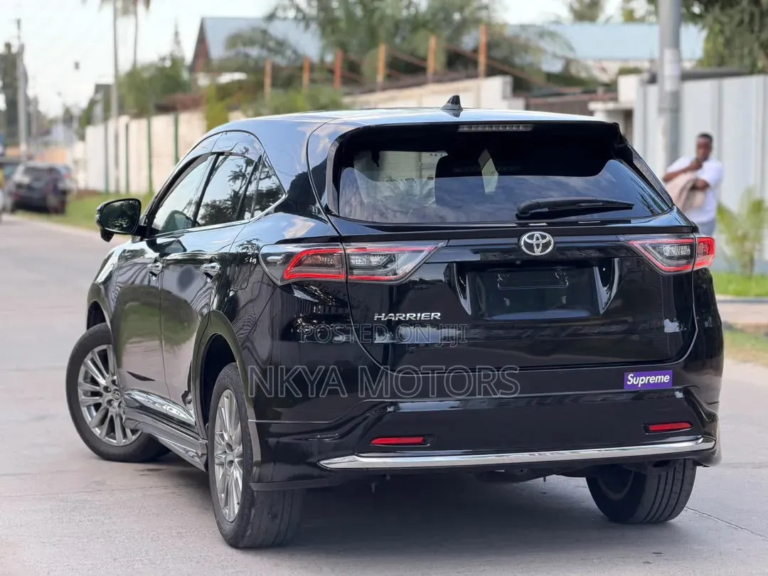 Toyota Harrier 2016 Black