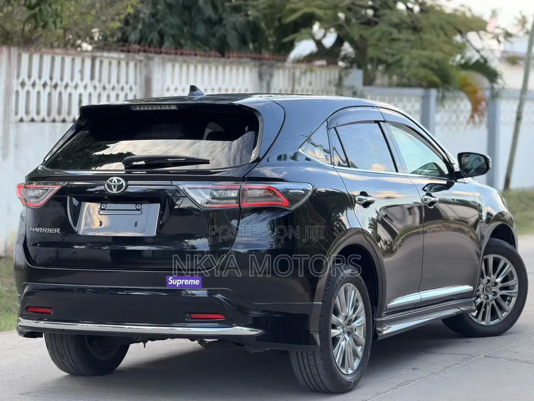 Toyota Harrier 2016 Black