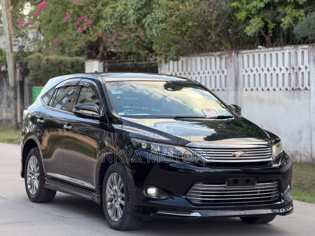 Toyota Harrier 2016 Black