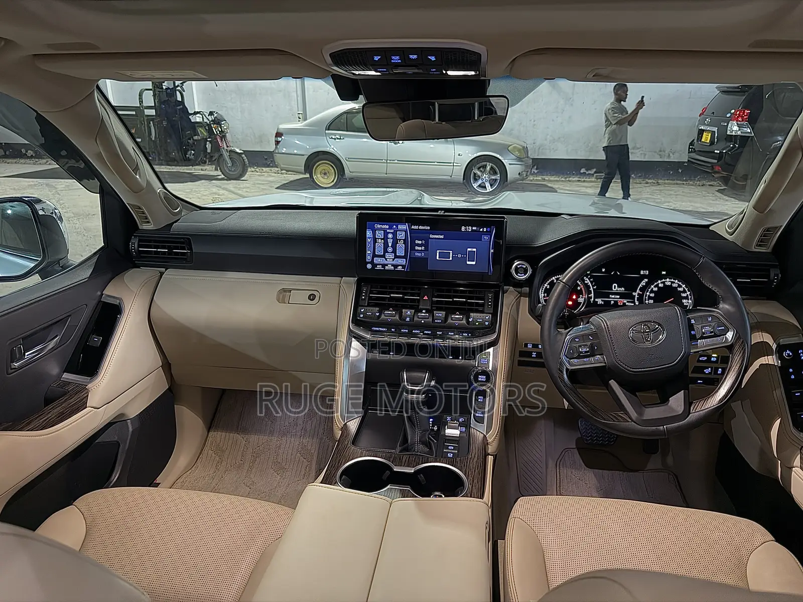 Toyota Land Cruiser 2024 White