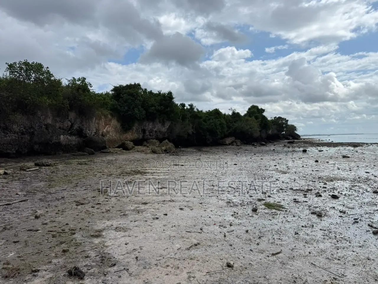 Beach Plot for Sale at Zanzibar