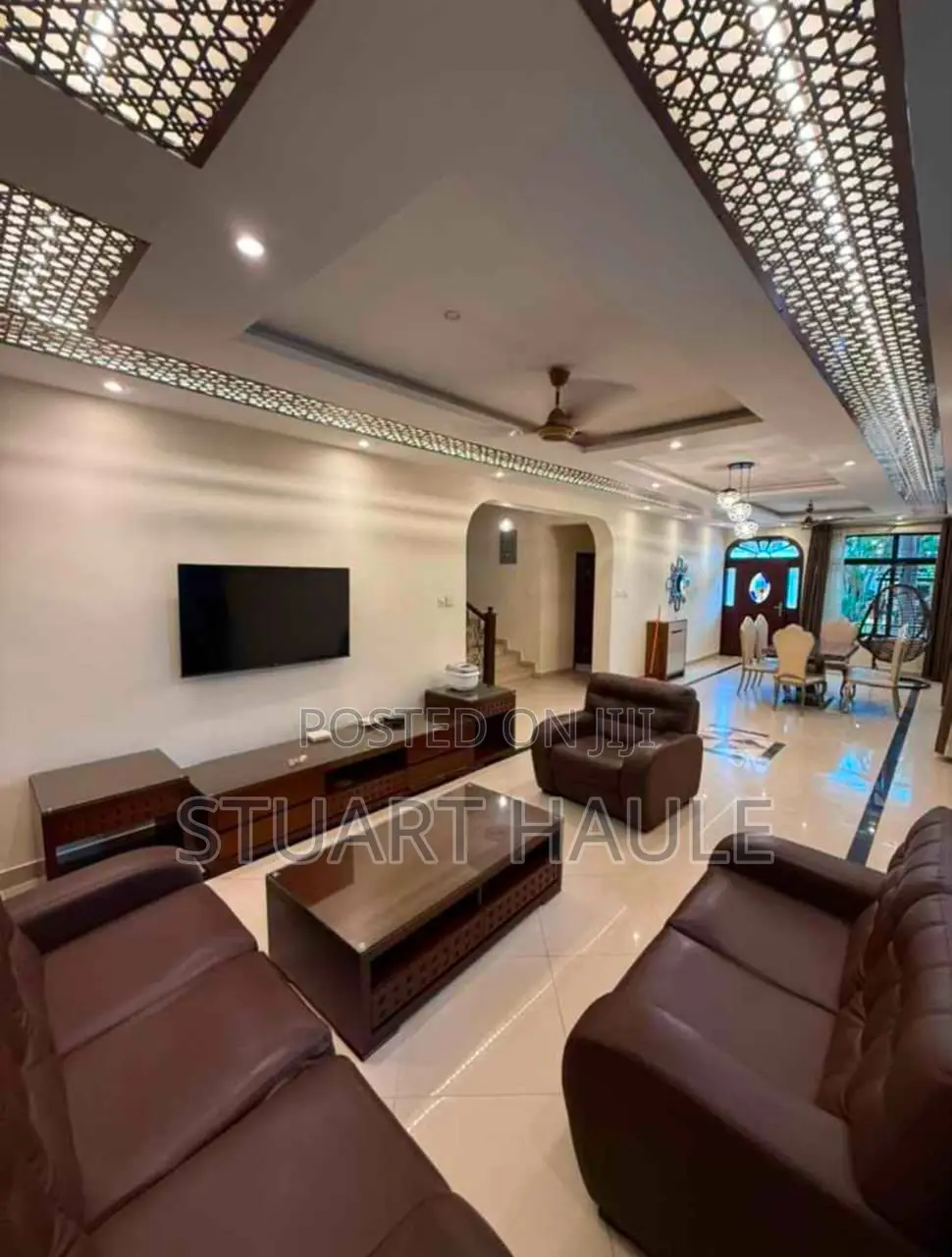 Furnished 4bdrm Villa in Ada Estate for rent