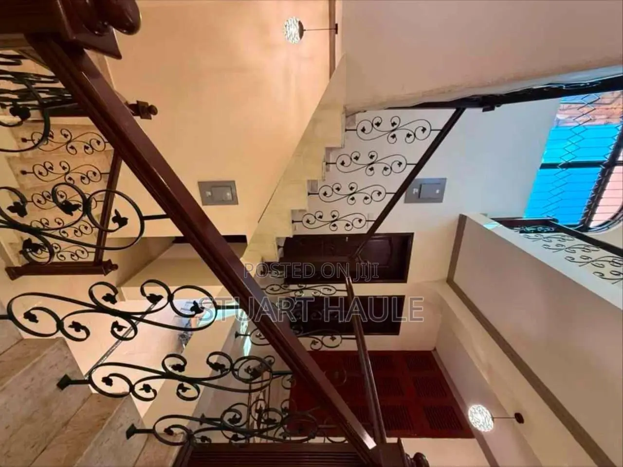 Furnished 4bdrm Villa in Ada Estate for rent
