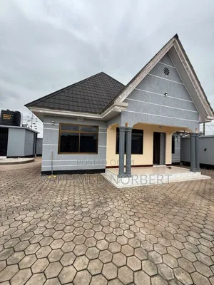 3bdrm House in Tanzania Real, Central Business Area for rent