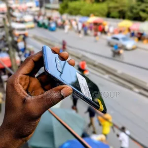 Samsung Galaxy S10e 128 GB Blue