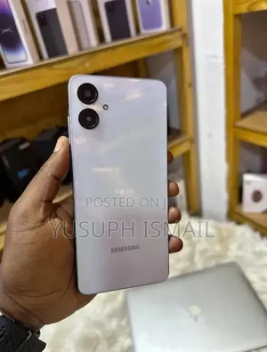 Samsung Galaxy A06 128 GB White