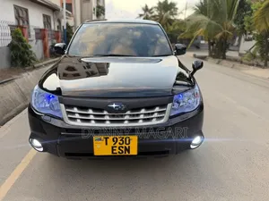 Subaru Forester 2010 Black