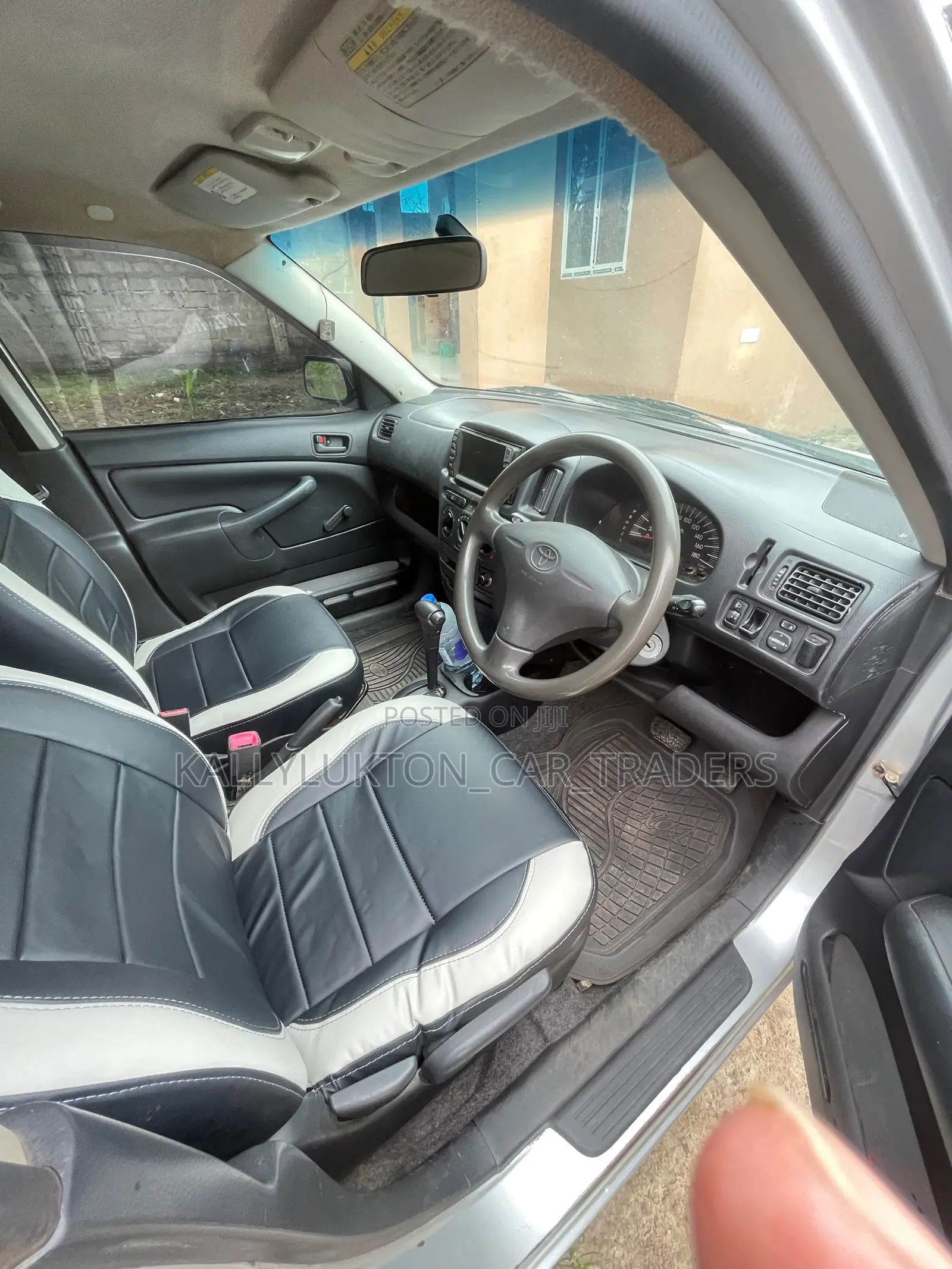 Toyota Probox 2005 Silver