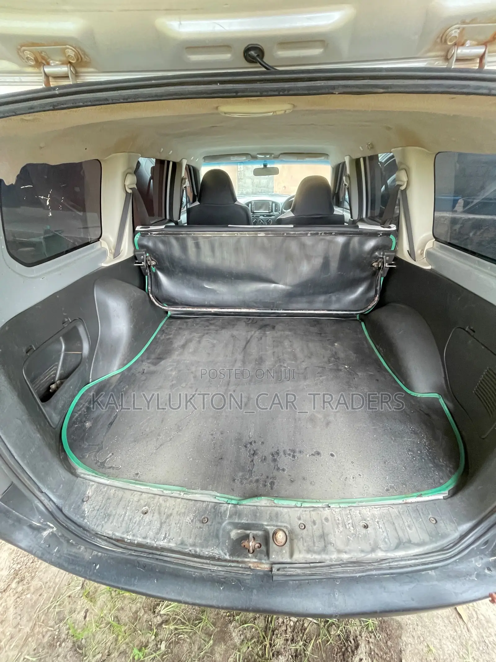 Toyota Probox 2005 Silver