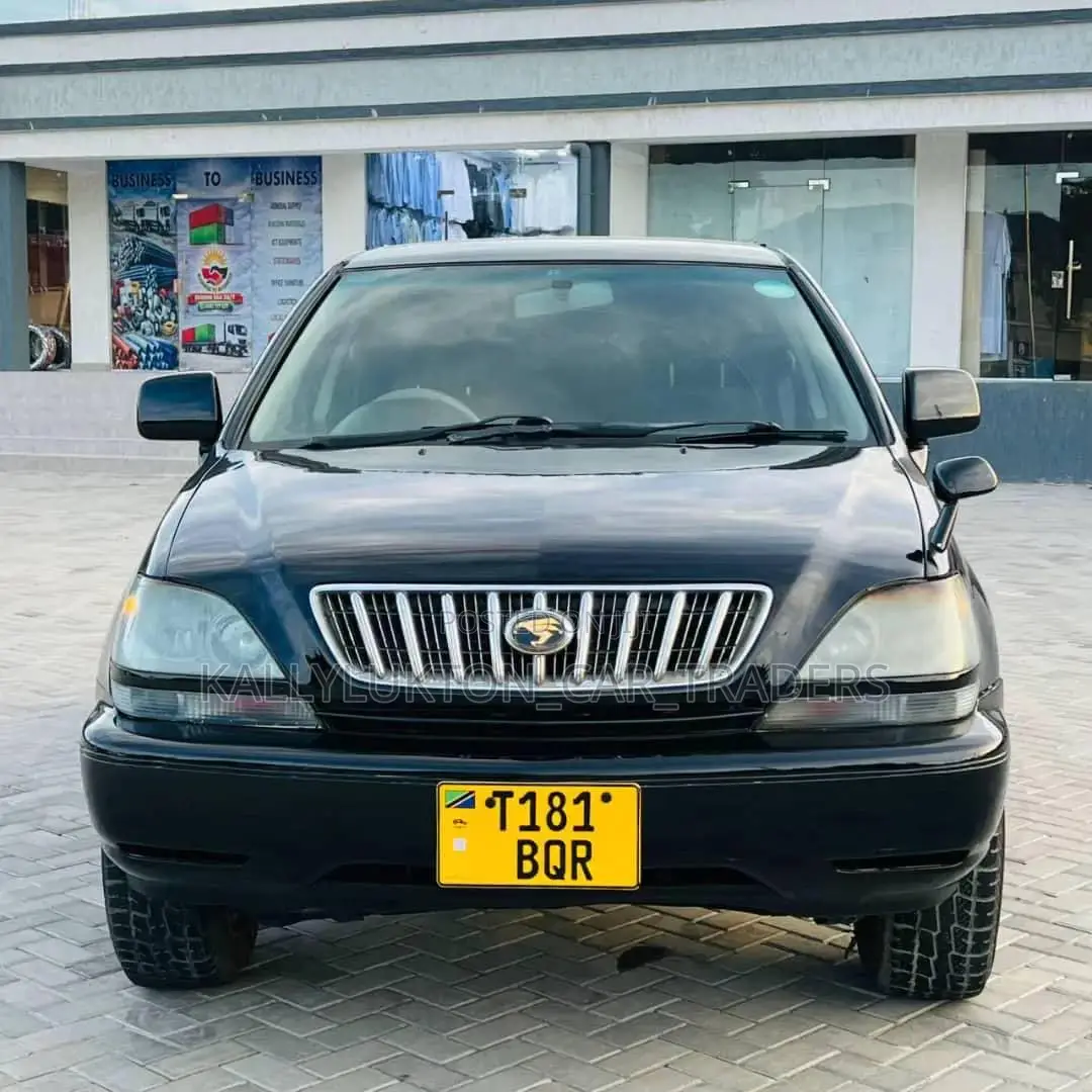 Toyota Harrier 2005 Black