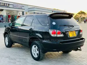 Toyota Harrier 2005 Black