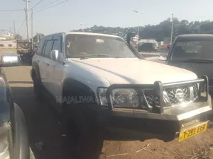 Nissan Patrol 2008 White