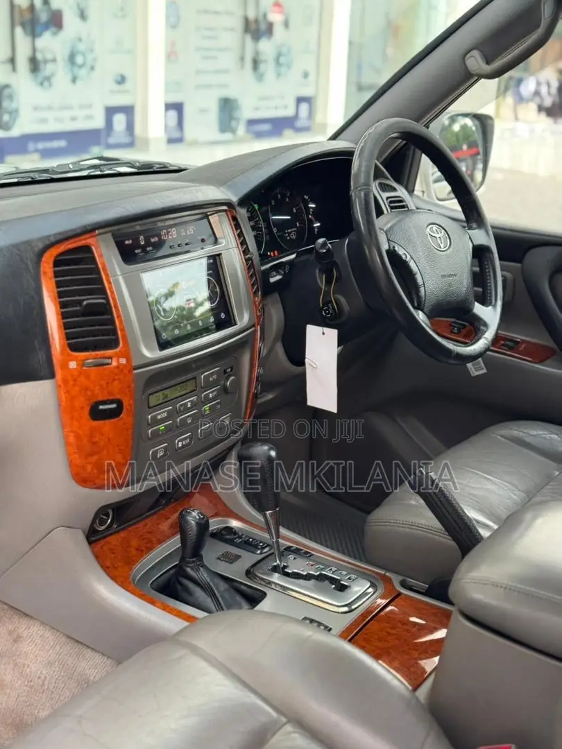 Toyota Land Cruiser 100 4.2 TD 2005 Silver