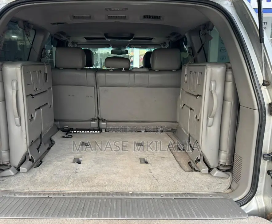 Toyota Land Cruiser 100 4.2 TD 2005 Silver