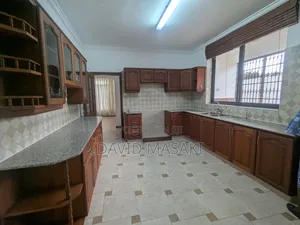4bdrm Villa in Vilas I8, Masaki for rent
