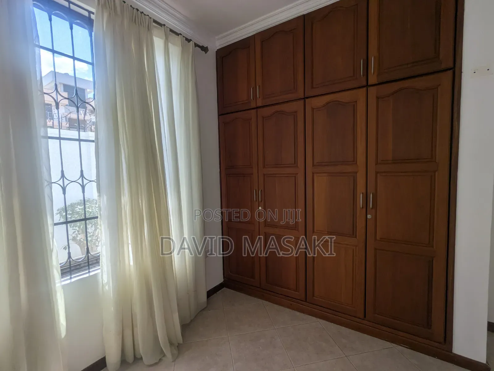 4bdrm Villa in Vilas I8, Masaki for rent