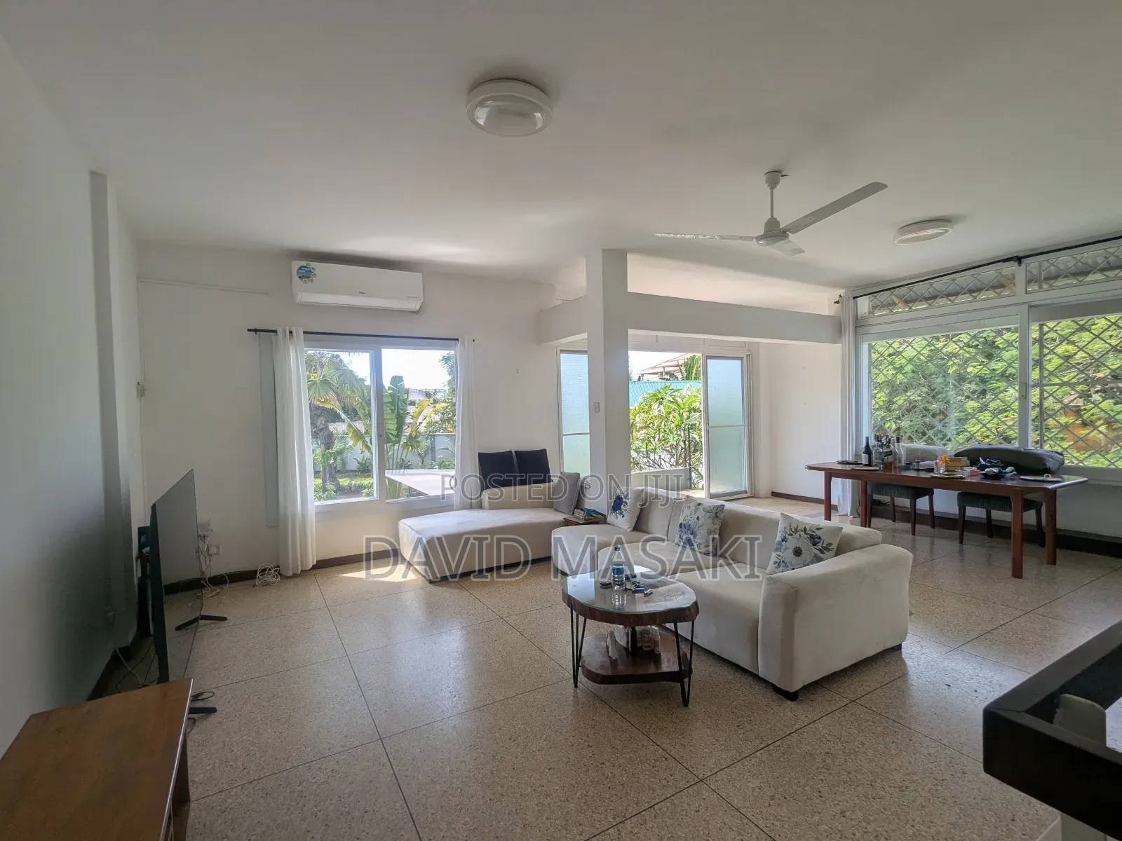 4bdrm Villa in Villas, Masaki for rent
