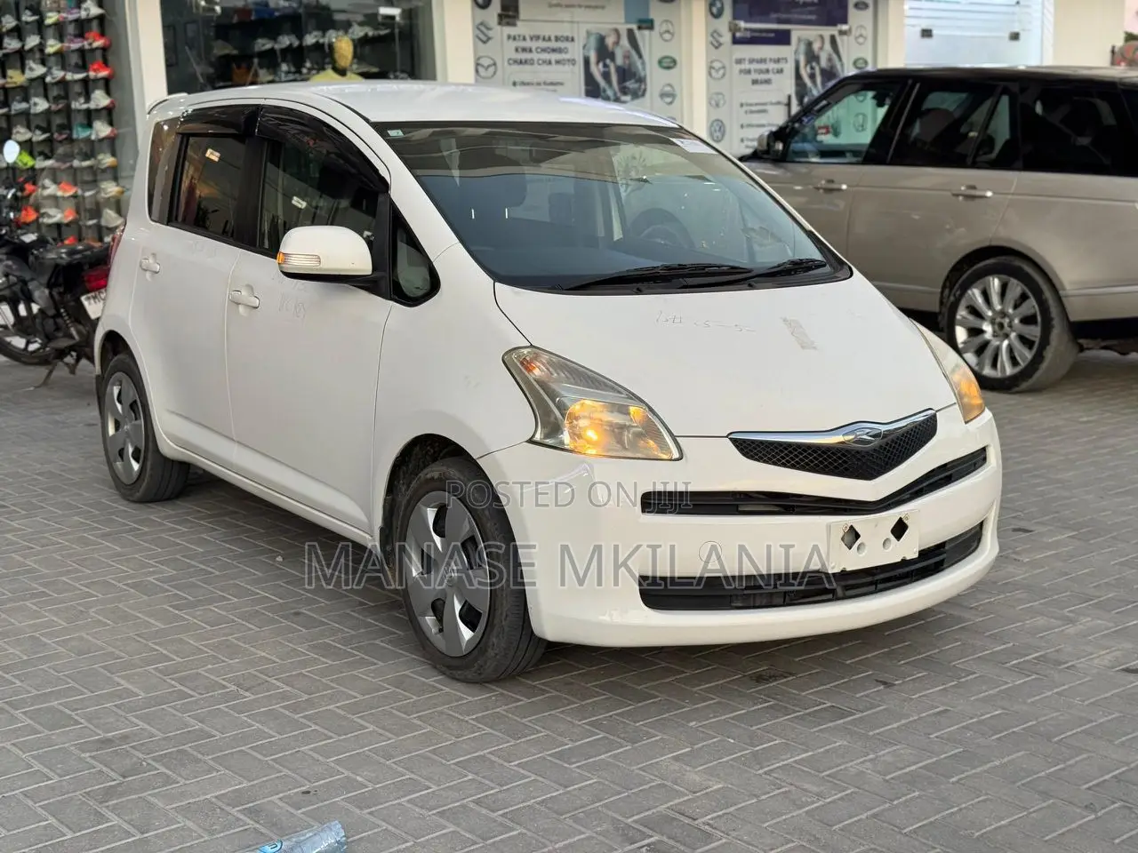 Toyota Ractis 1.5 AWD 2006 White