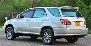 Toyota Harrier 2.4 16V 4WD 2002 White