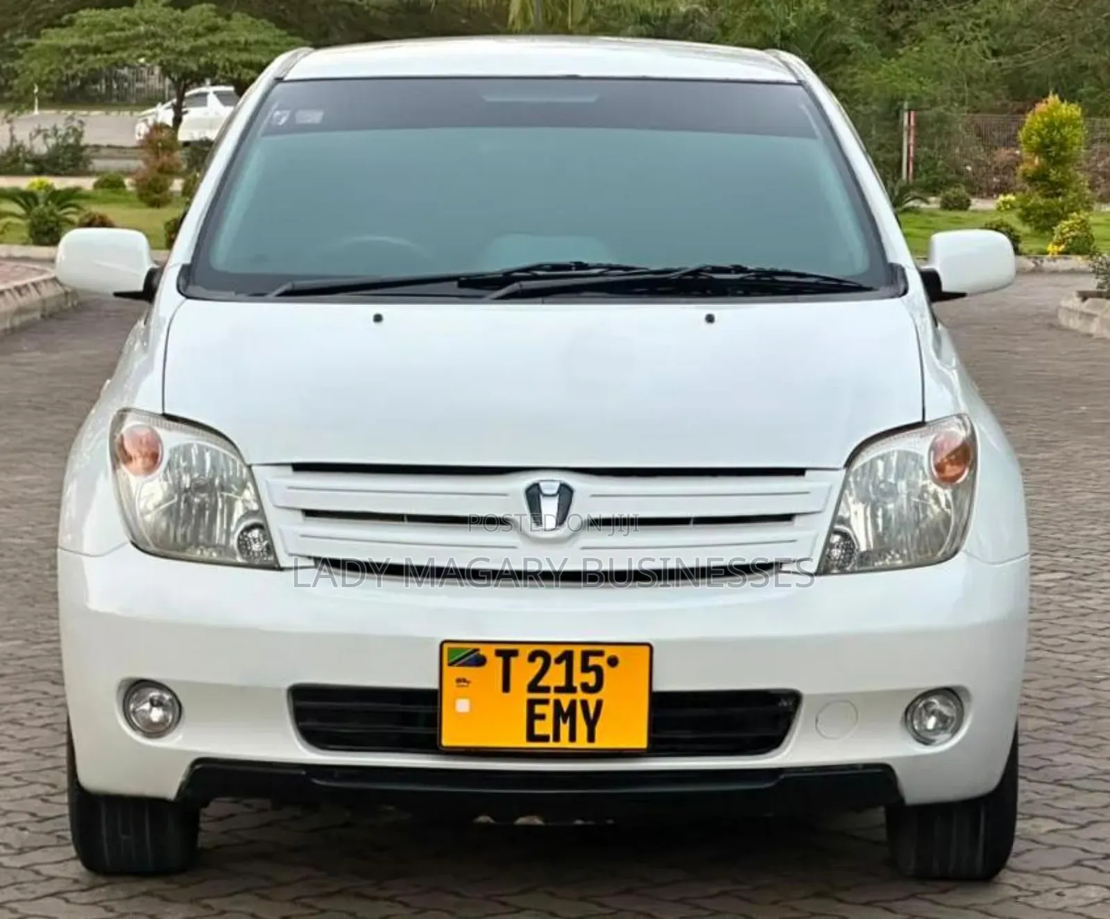 Toyota IST 2005 White