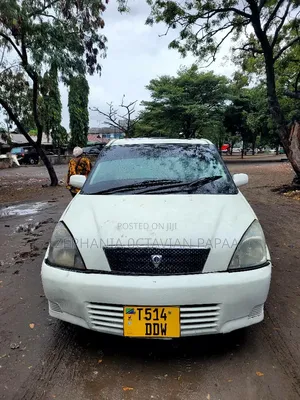 Toyota Opa 2002 White