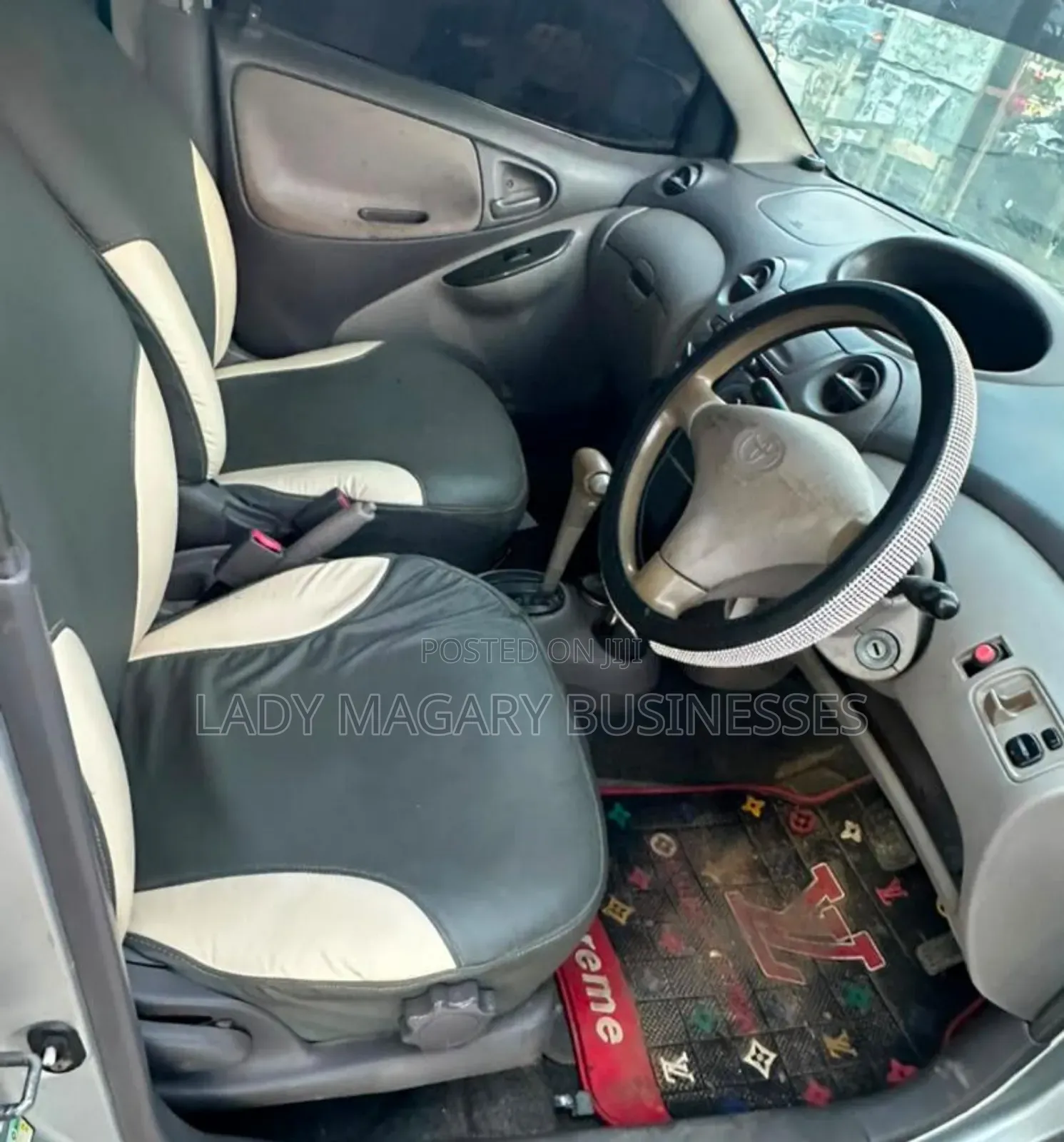Toyota Platz 1.3 AWD 2001 Silver