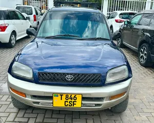 Toyota RAV4 Cabriolet 1998 Blue