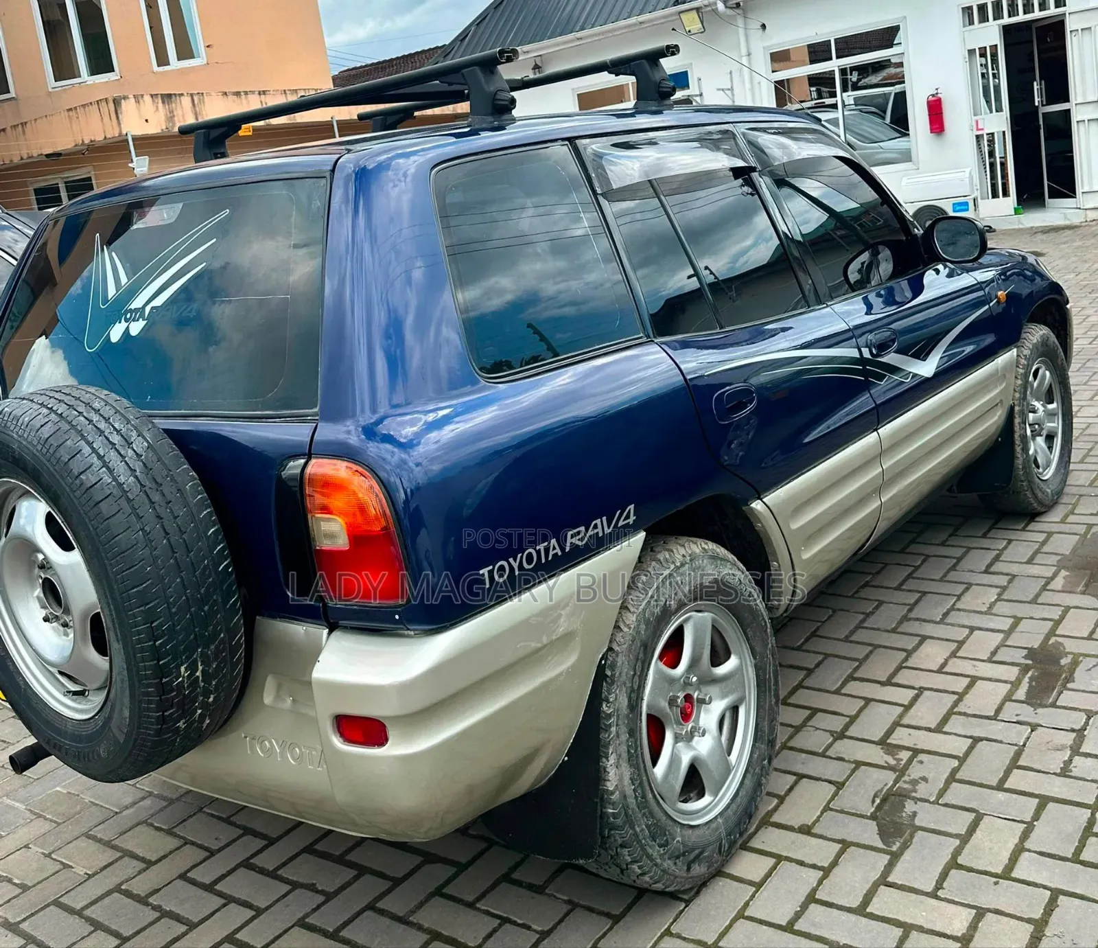 Toyota RAV4 Cabriolet 1998 Blue