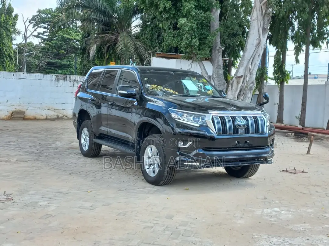 Toyota Land Cruiser Prado 2.8 2020 Black