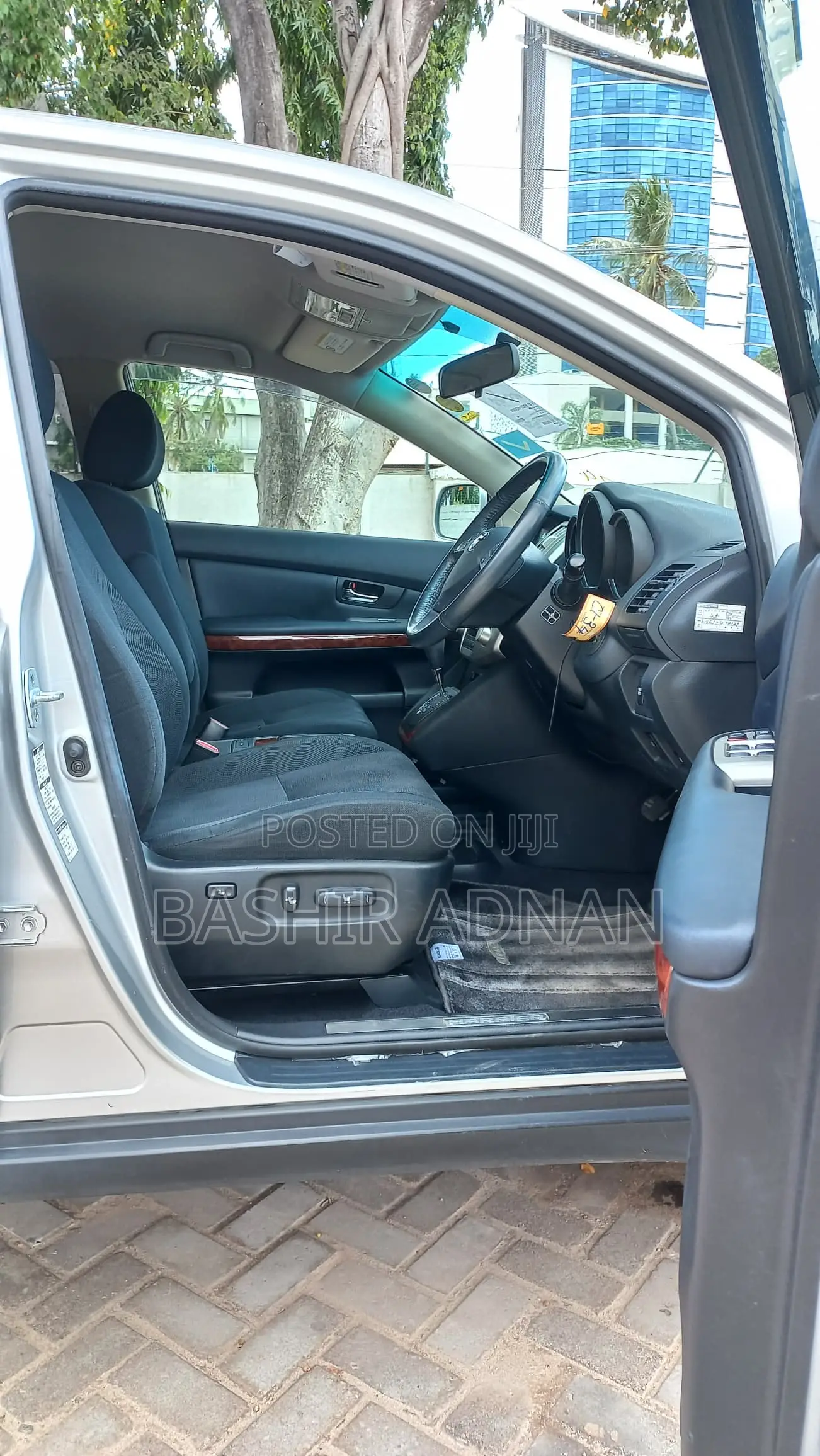 Toyota Harrier 2.4 4WD 2009 Silver