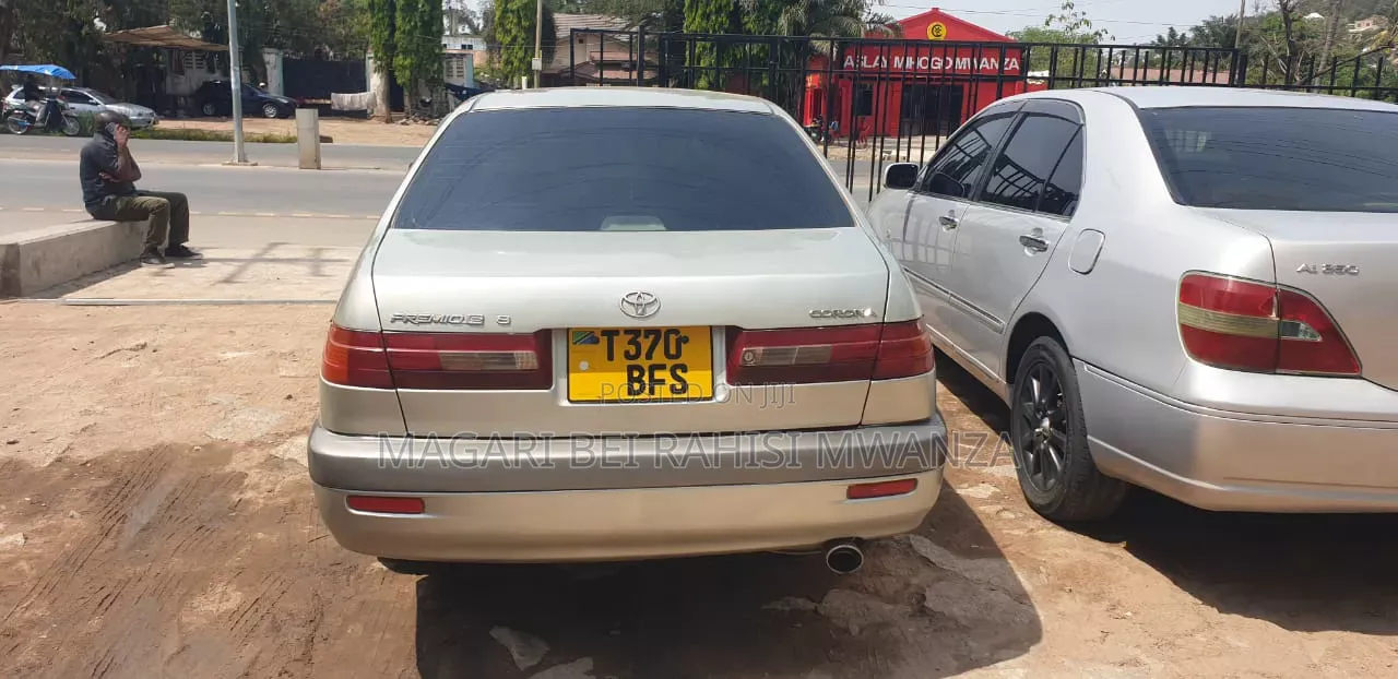Toyota Premio 2003 Silver