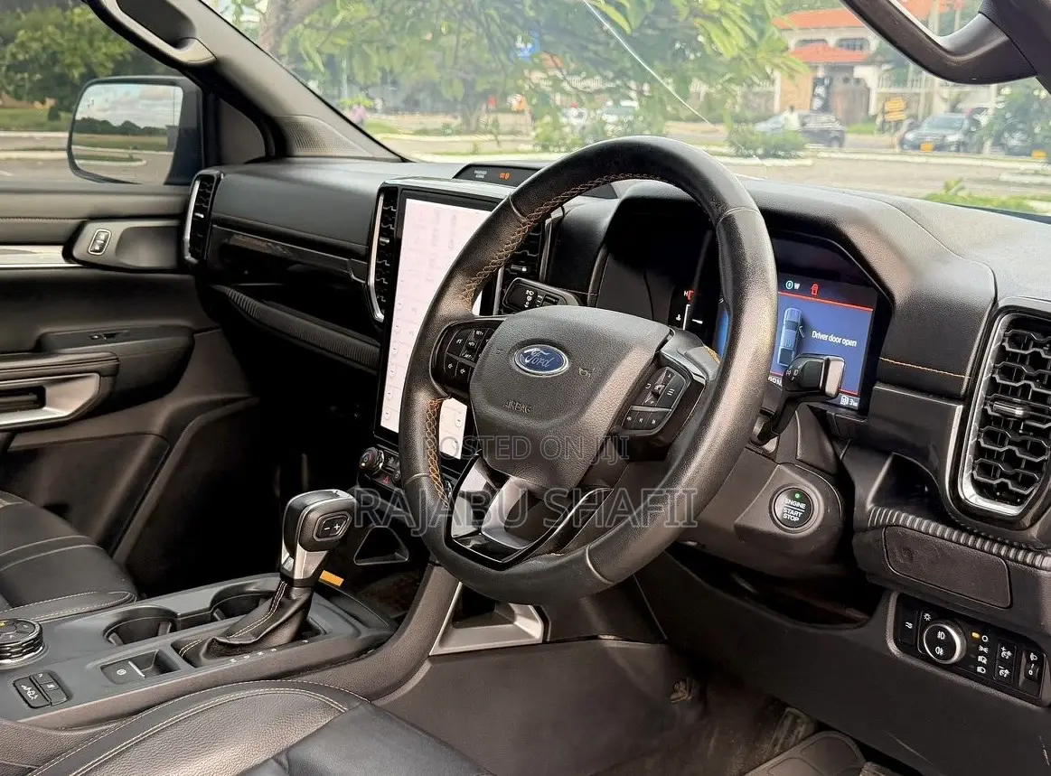 Ford Ranger Wildtrak 2023 Gray