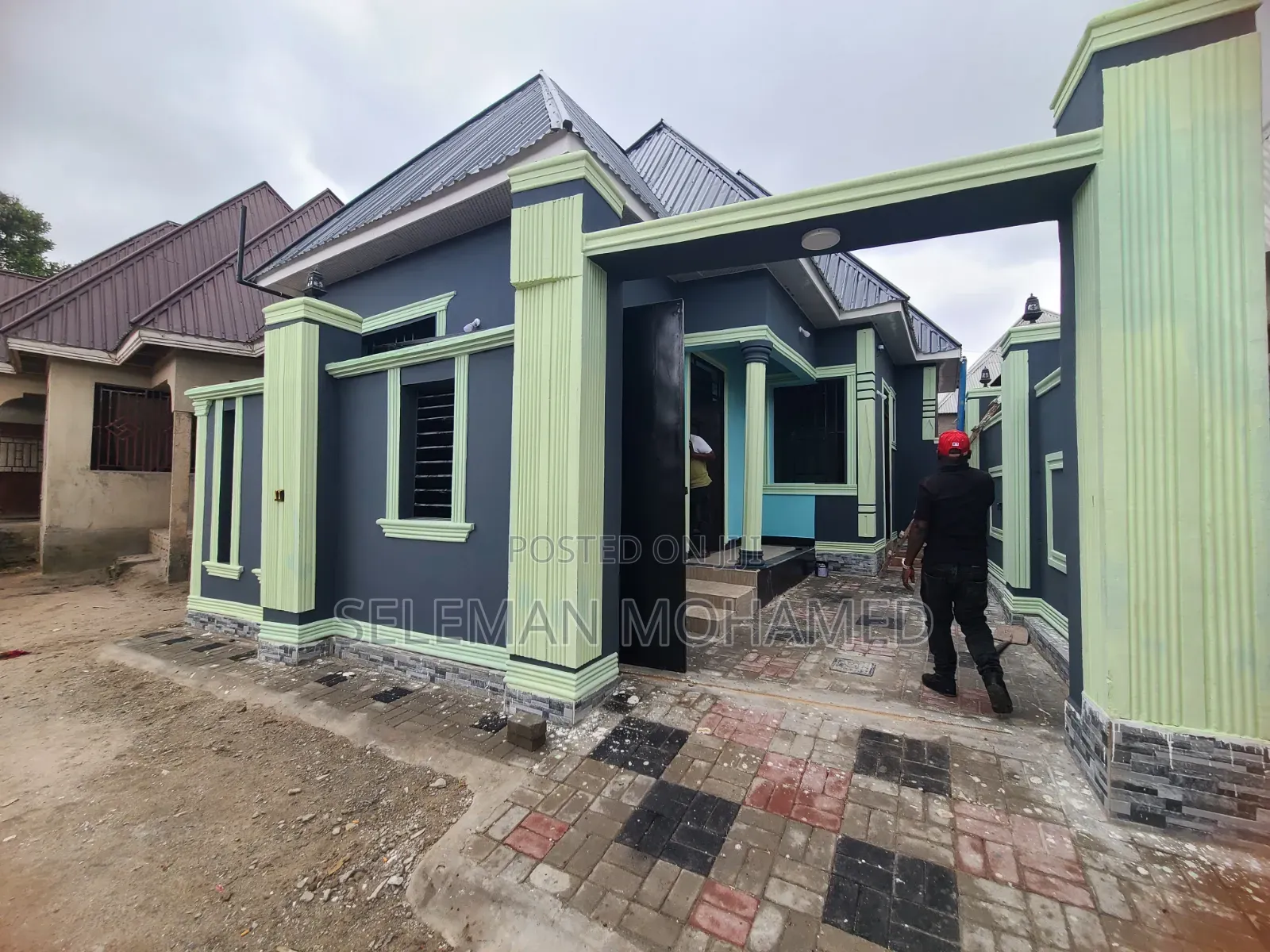 Furnished 3bdrm House in Biriani Real Estate, Chamazi for sale