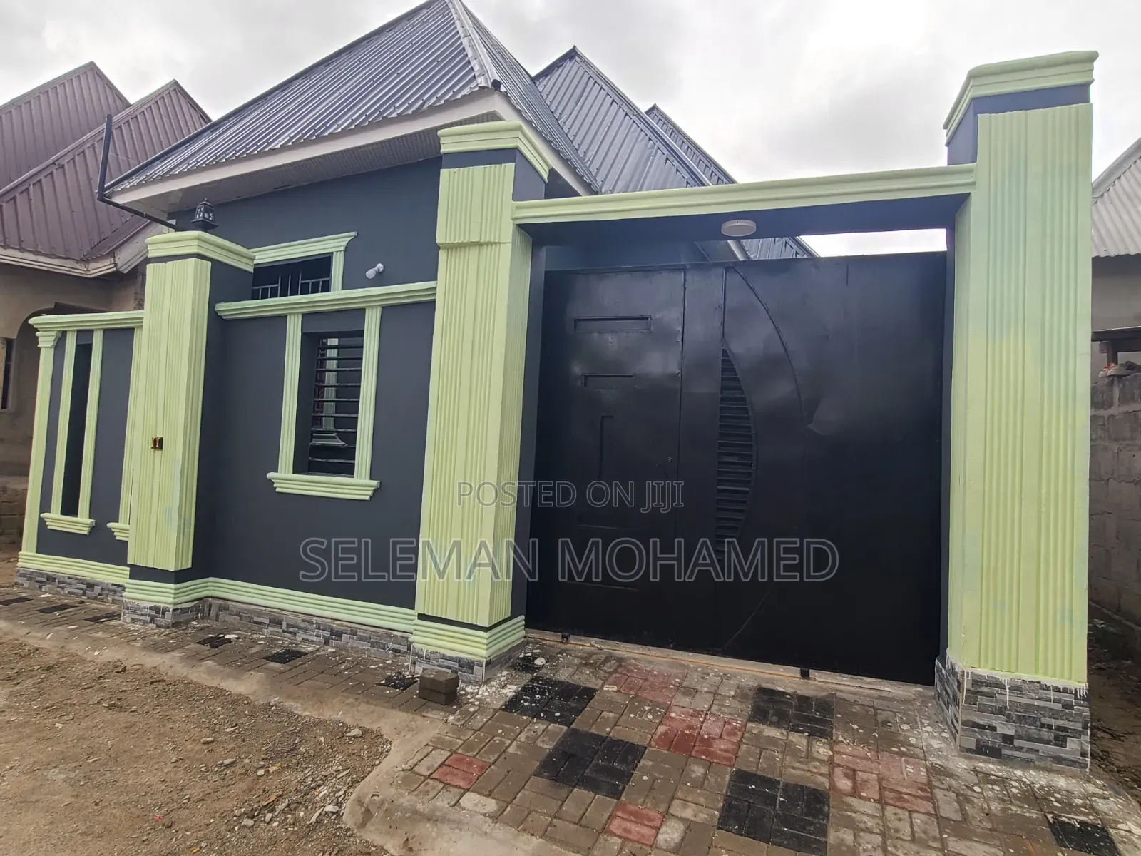 Furnished 3bdrm House in Biriani Real Estate, Chamazi for sale