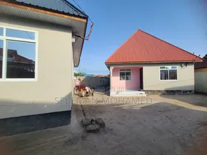 Furnished 9bdrm House in Biriani Real Estate, Chamazi for sale