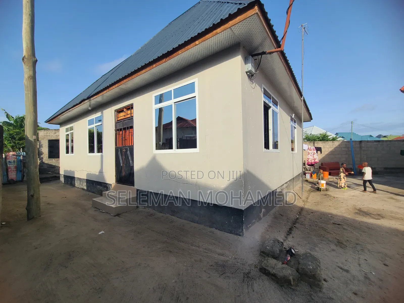 Furnished 9bdrm House in Biriani Real Estate, Chamazi for sale