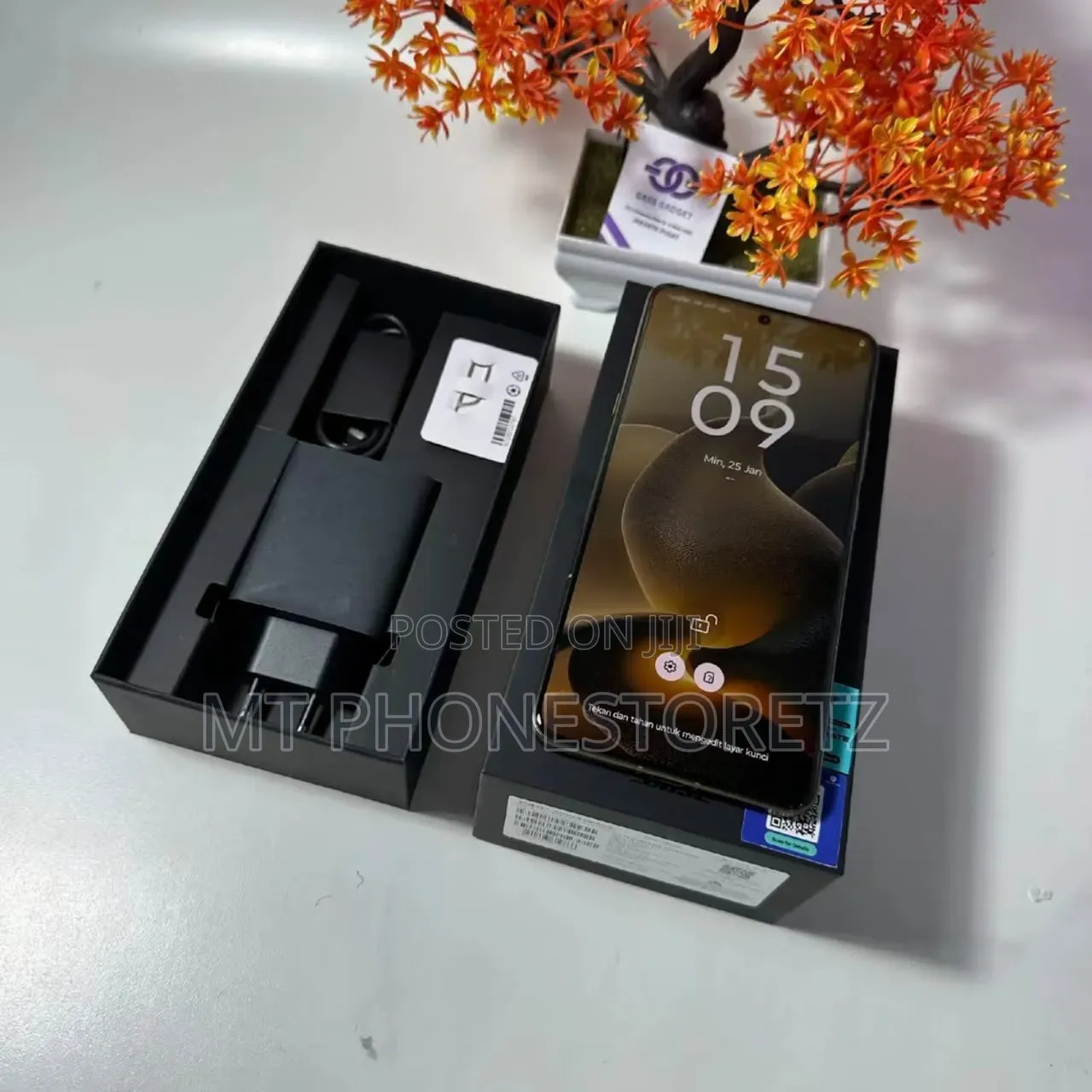 New Motorola Edge 2025 256 GB