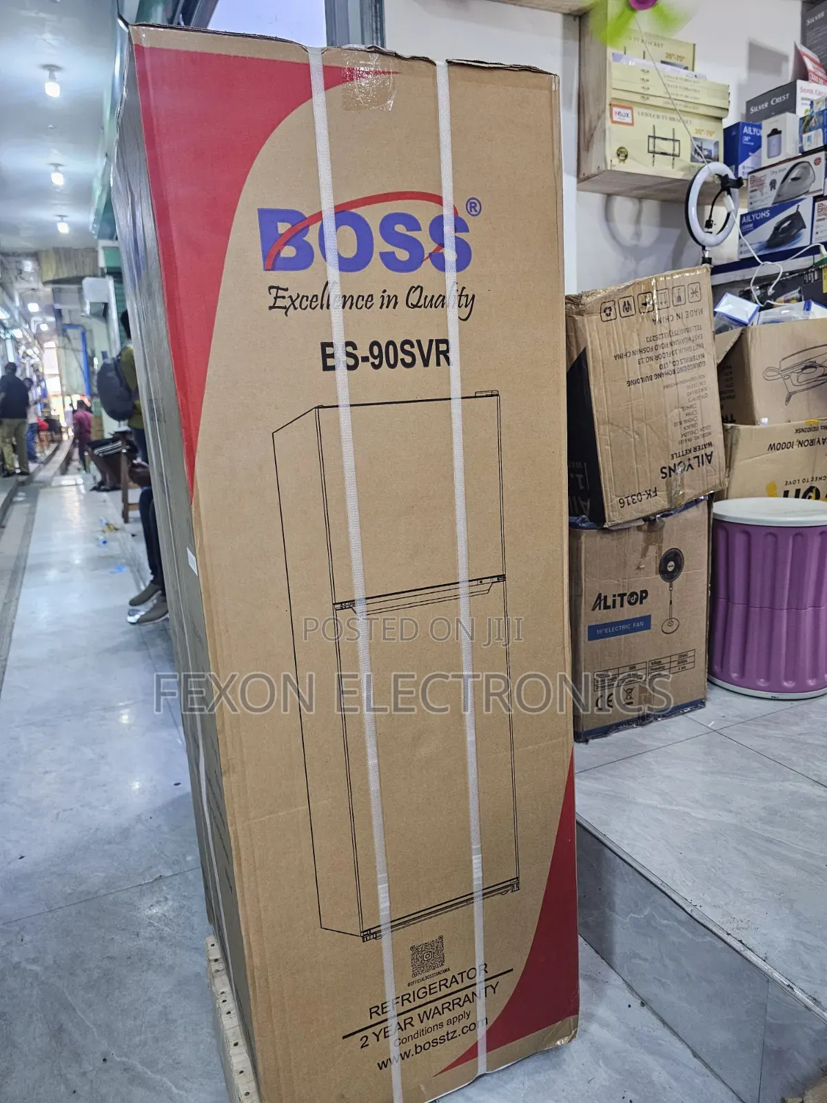 Boss Refrigerator 125litres
