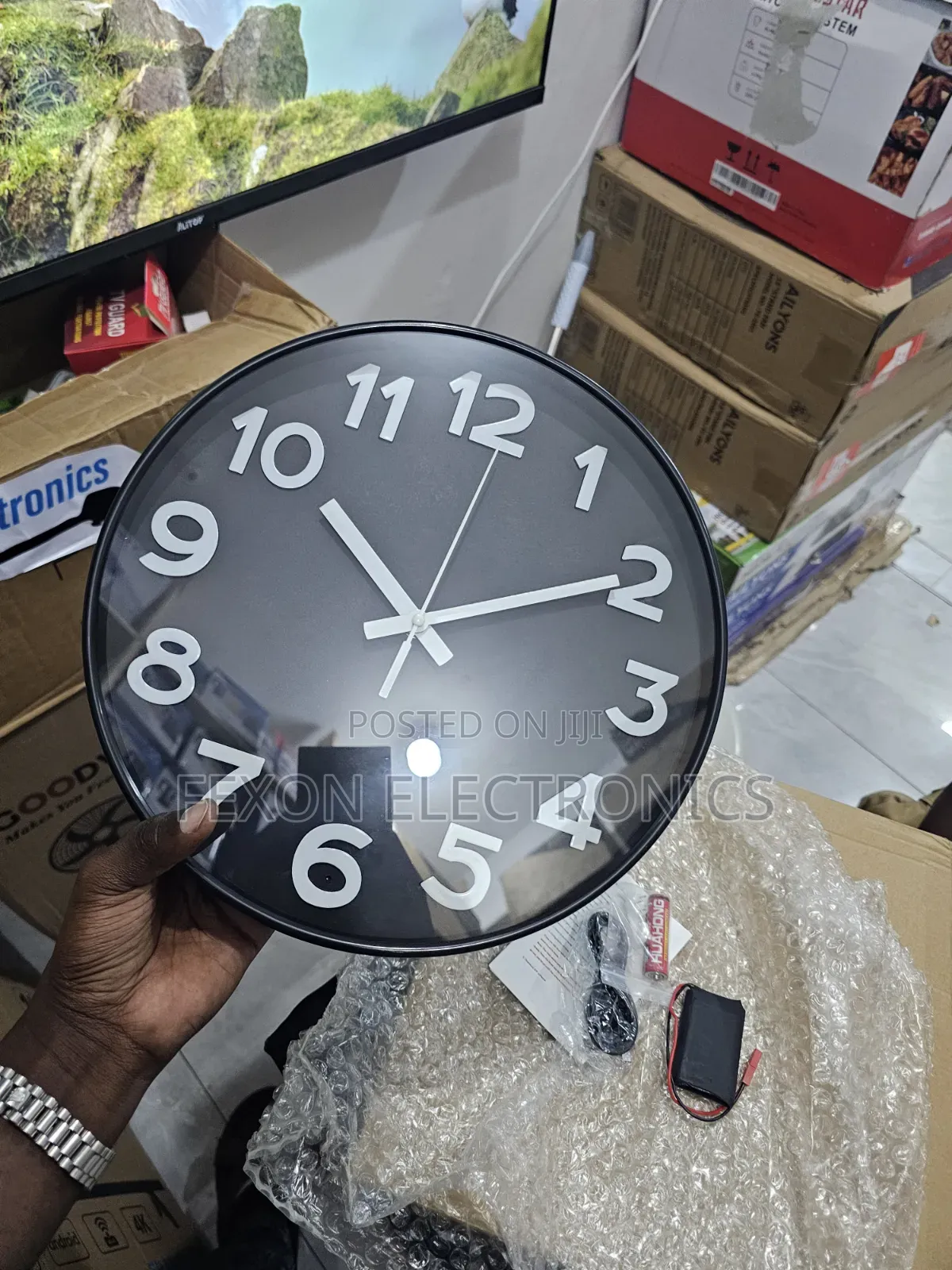 Spy Clockwatch/Hidden Camera